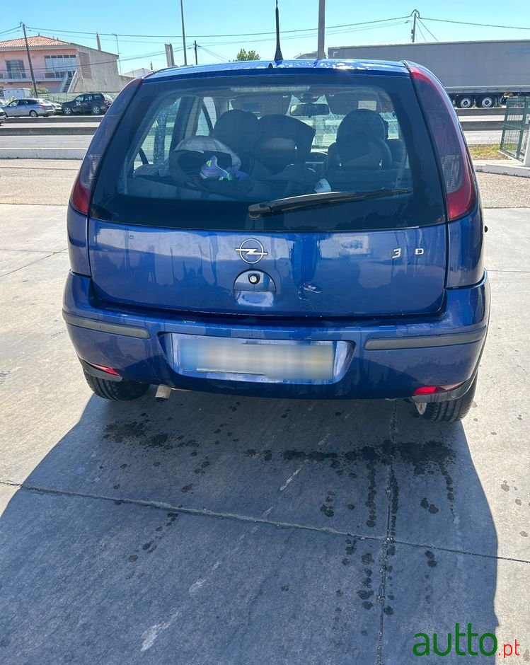 2005' Opel Corsa 1.3 Cdti Essentia photo #3