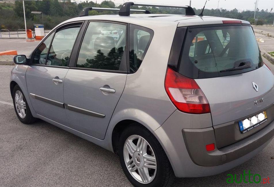 2004' Renault Scenic 1.9 Dci L. Privilége photo #2