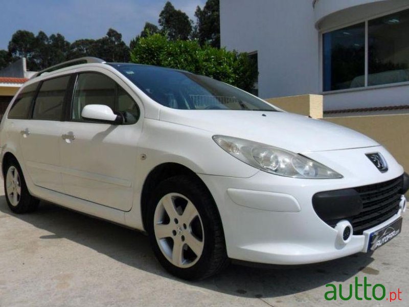 2007' Peugeot 307 Sw photo #2