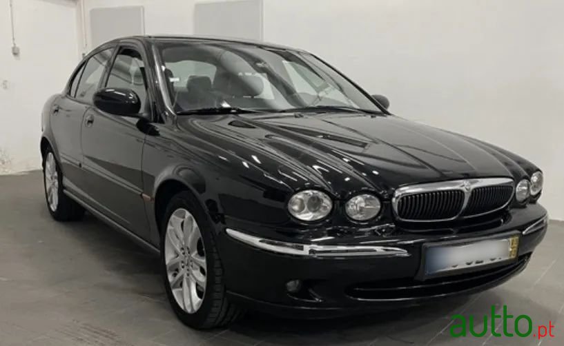 2003' Jaguar X-Type 2.5 Sport photo #1