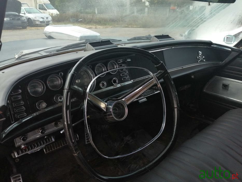 1970' Chrysler New Yorker photo #5