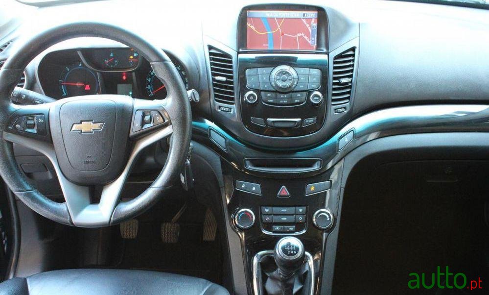 2011' Chevrolet Orlando 2.0 Vcdi Ltz Ep photo #1