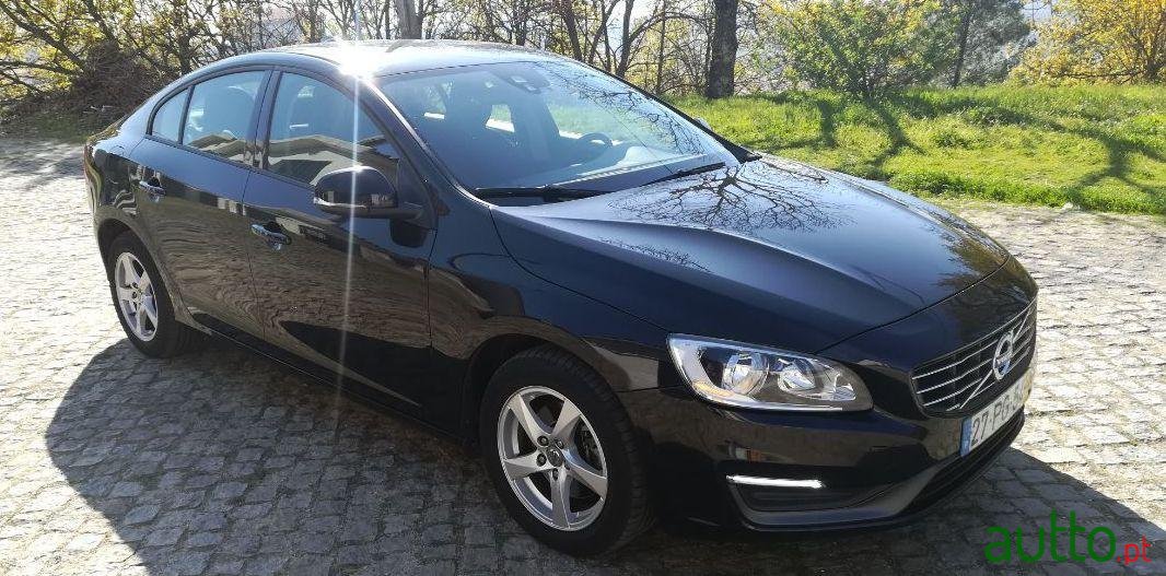 2014' Volvo S60 D4 181 Cv Nacional photo #1