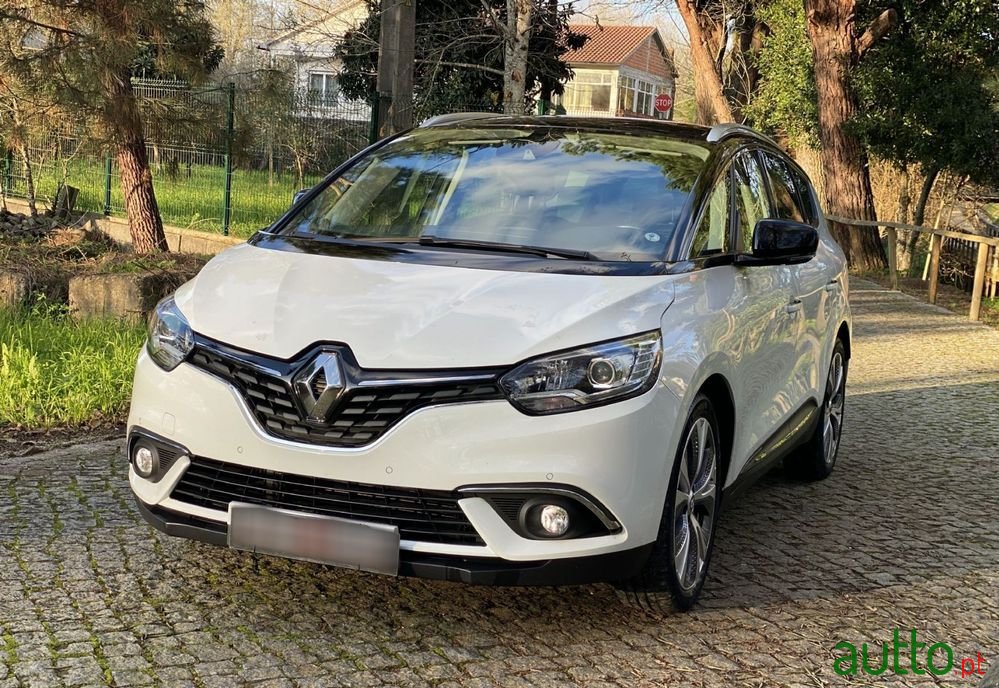2018' Renault Grand Scenic photo #4
