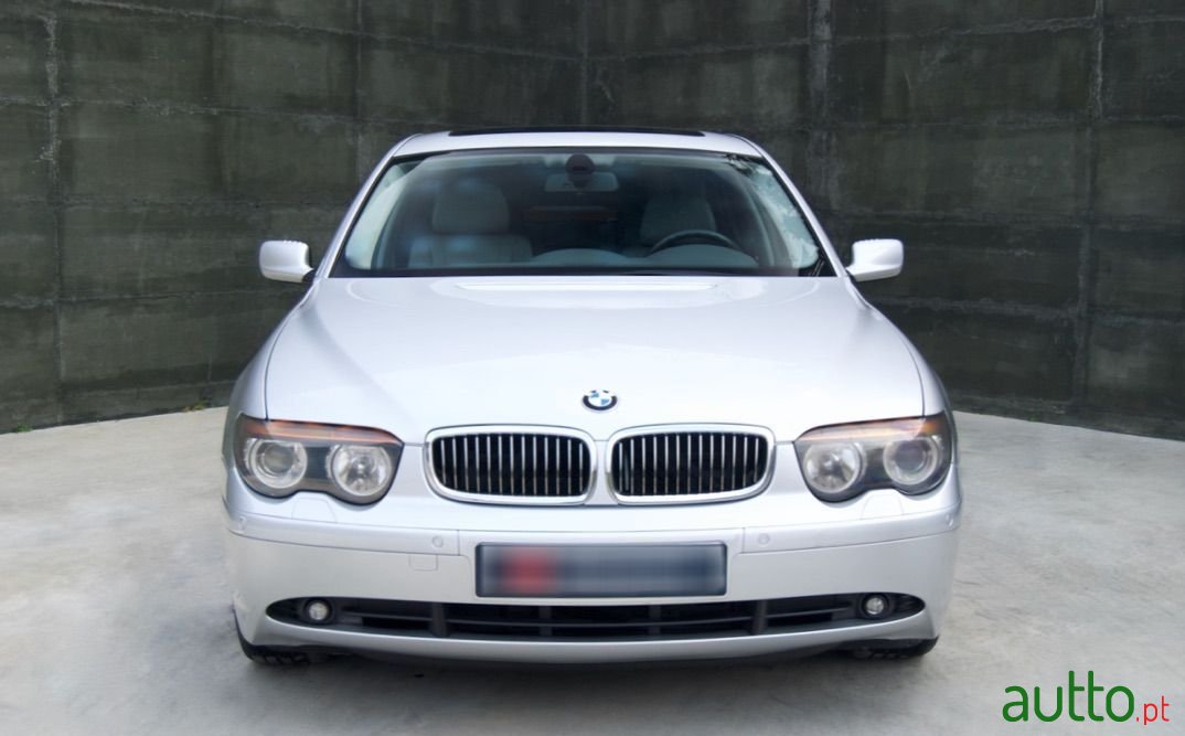 2001' BMW 735 photo #2