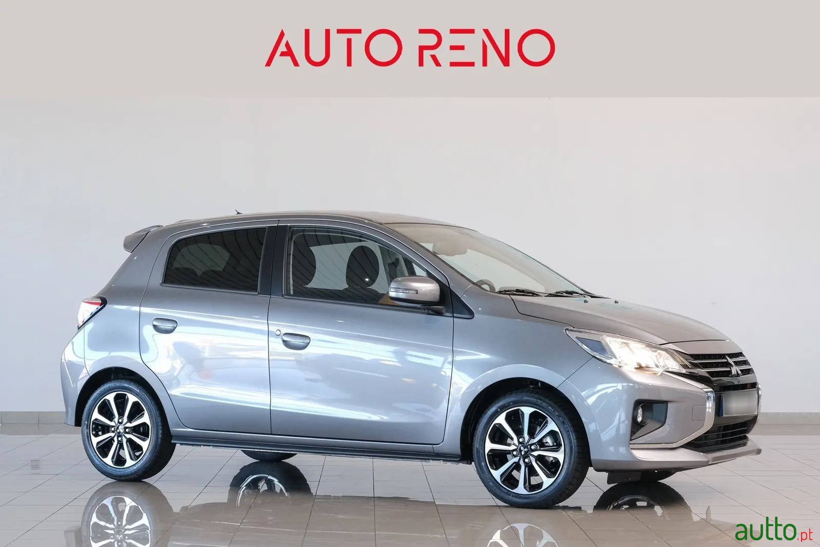 2022' Mitsubishi Space Star photo #1