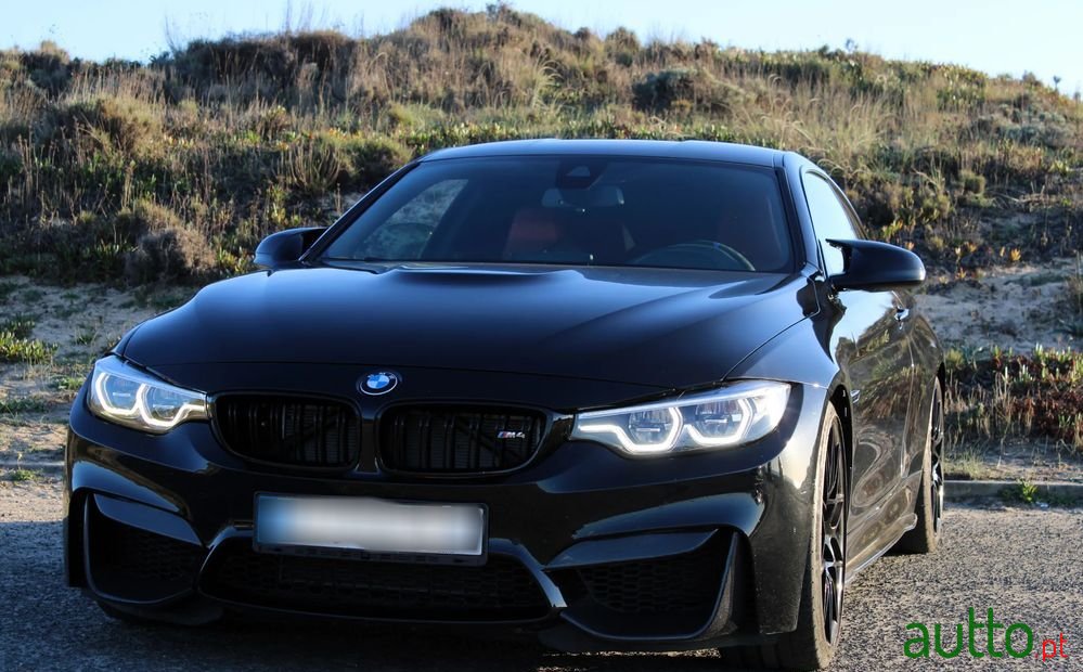 2017' BMW Série 4 Coupe Competition photo #1