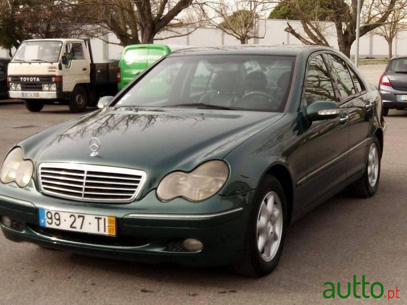 2000' Mercedes-Benz C-220 Cdi Elegance photo #2