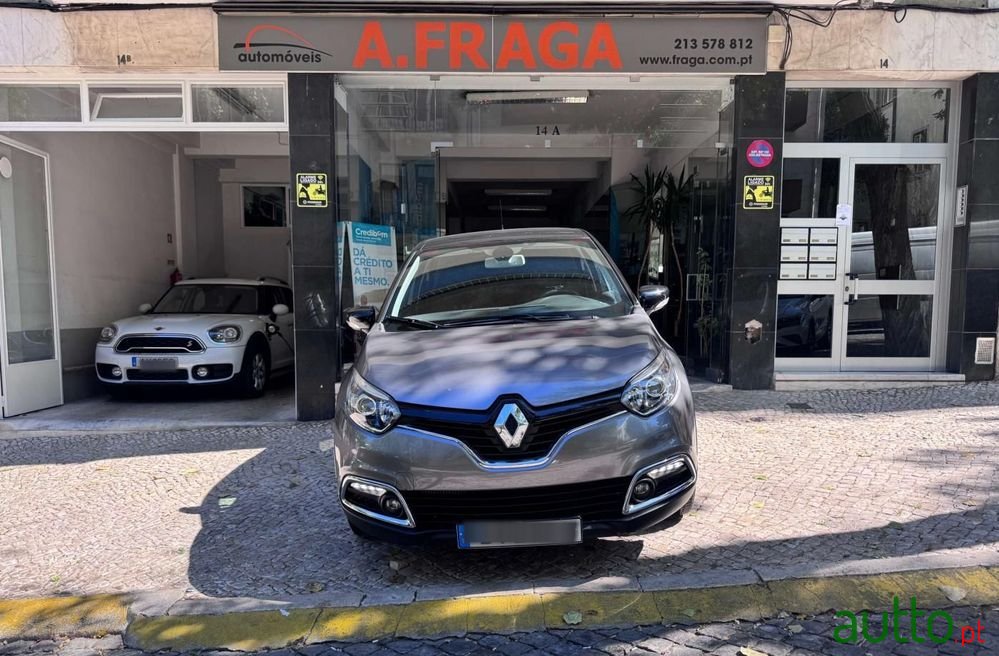 2016' Renault Captur photo #2