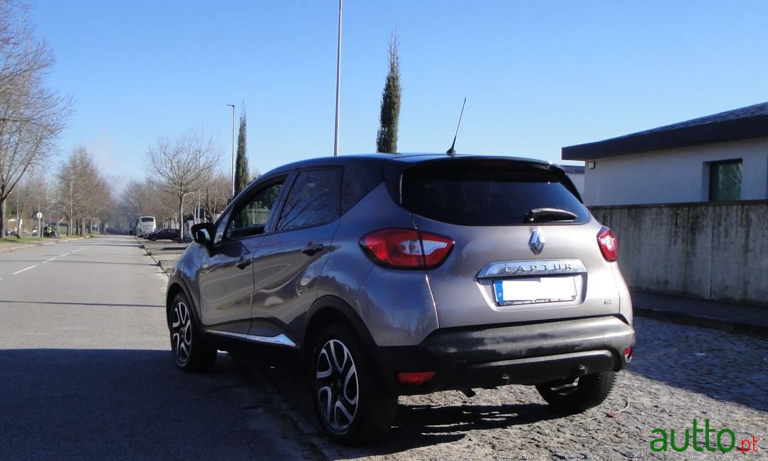 2014' Renault Captur Exclusive photo #2