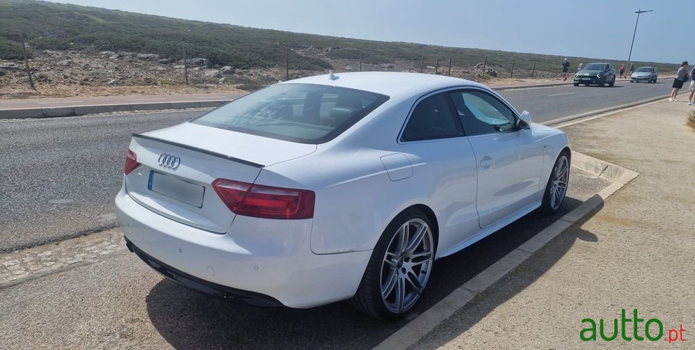 2009' Audi A5 2.0 Tfsi S-Line photo #5