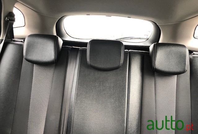 2016' Renault Megane Sport Tourer photo #4