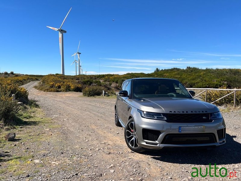 2019' Land Rover Range Rover Sport photo #5