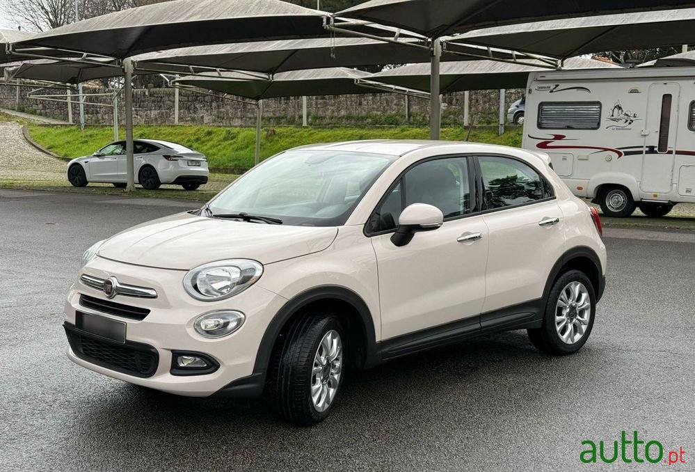2015' Fiat 500X photo #3