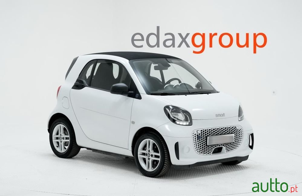 2020' Smart Fortwo photo #1