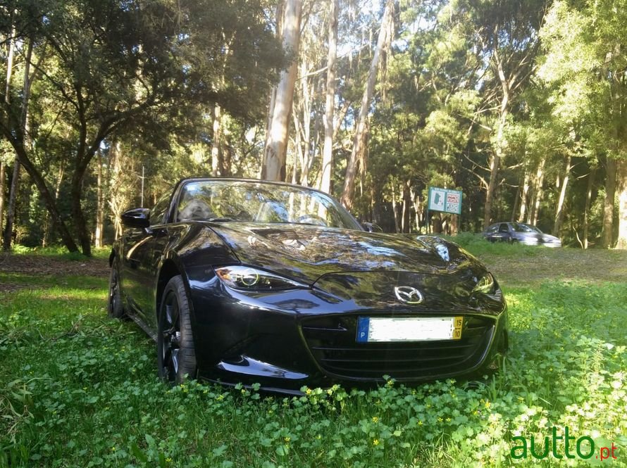 2015' Mazda MX-5 photo #3