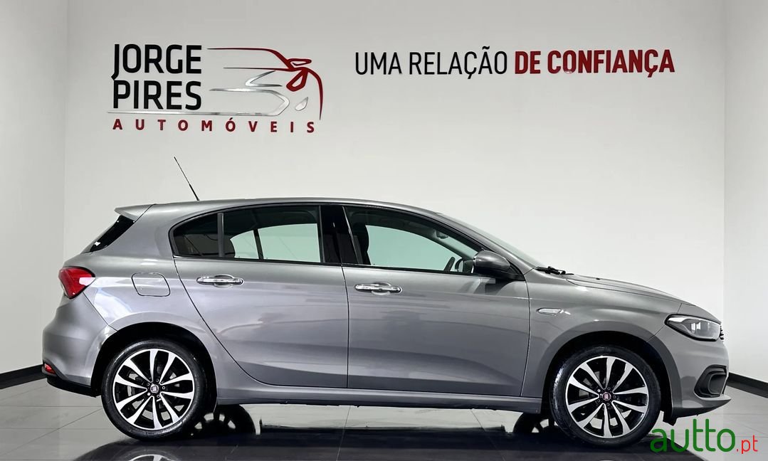 2016' Fiat Tipo photo #3