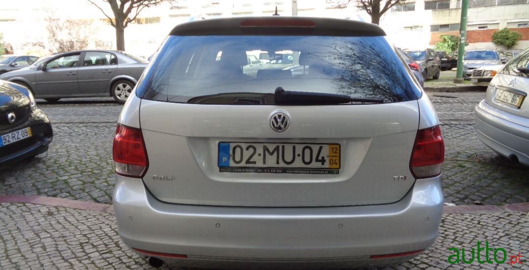 2012' Volkswagen Golf Variant photo #5