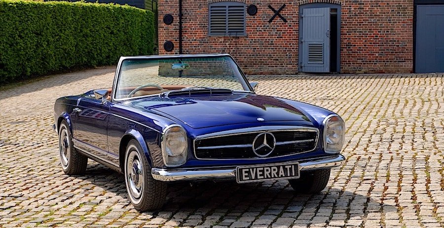 Mercedes-Benz SL W113 Needs Half a Million Dollars to Look This Great and Be Electric