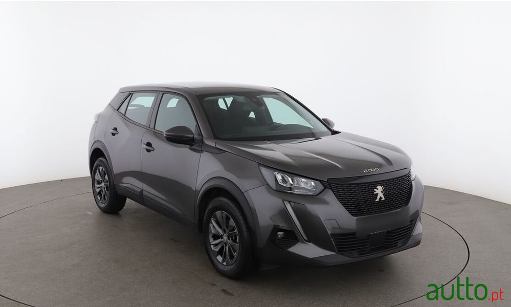 2021' Peugeot 2008 photo #1