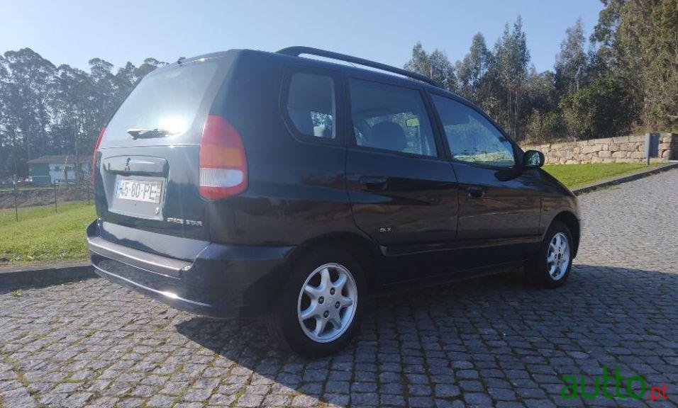 2000' Mitsubishi Space Star photo #2