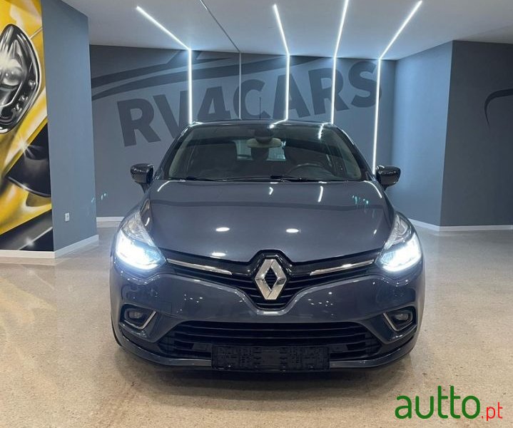 2018' Renault Clio photo #1