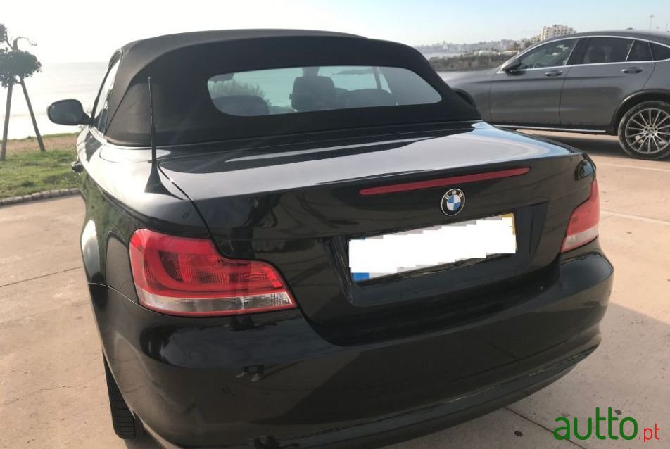 2013' BMW 118 photo #2