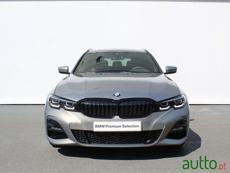 2021' BMW 320 photo #2