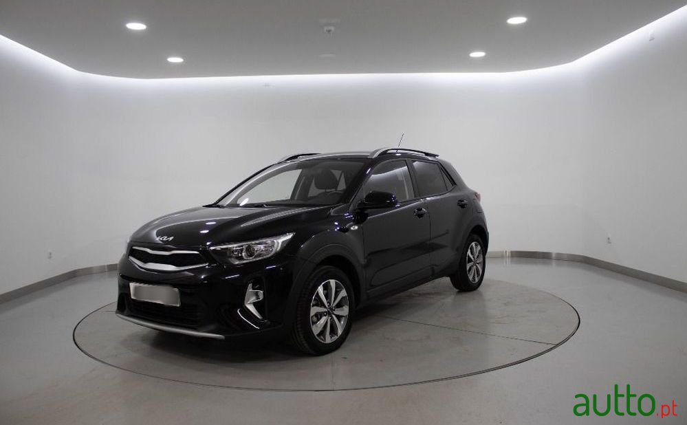 2024' Kia Stonic 1.2 Dynamic photo #5