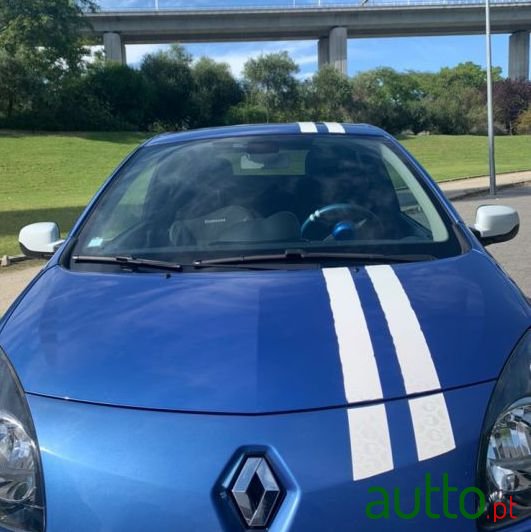 2011' Renault Twingo photo #2