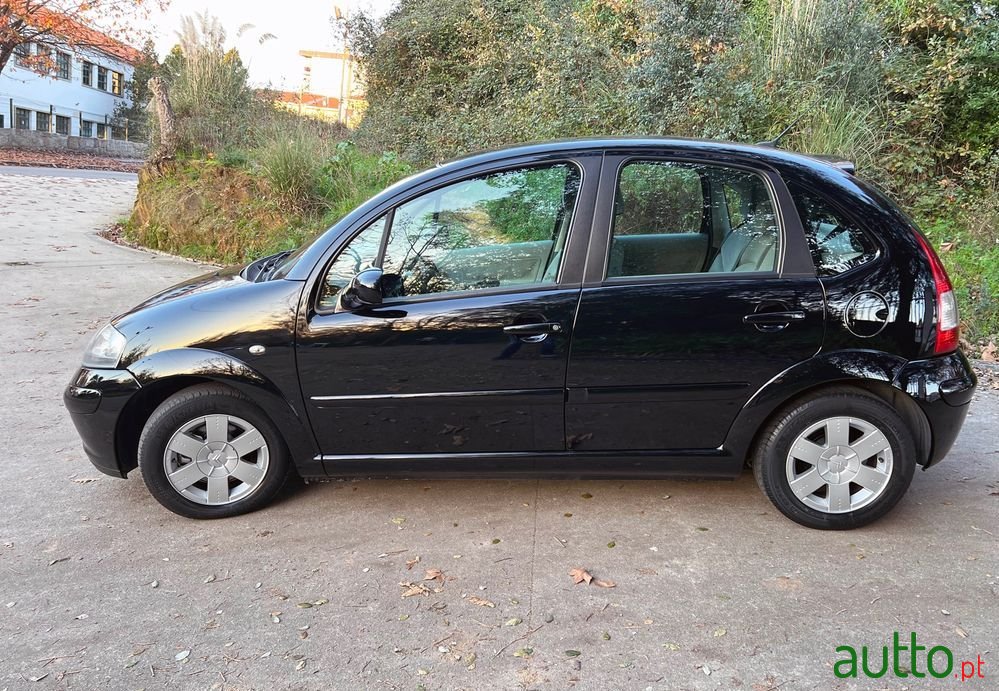 2006' Citroen C3 1.1 Sx Pack photo #2