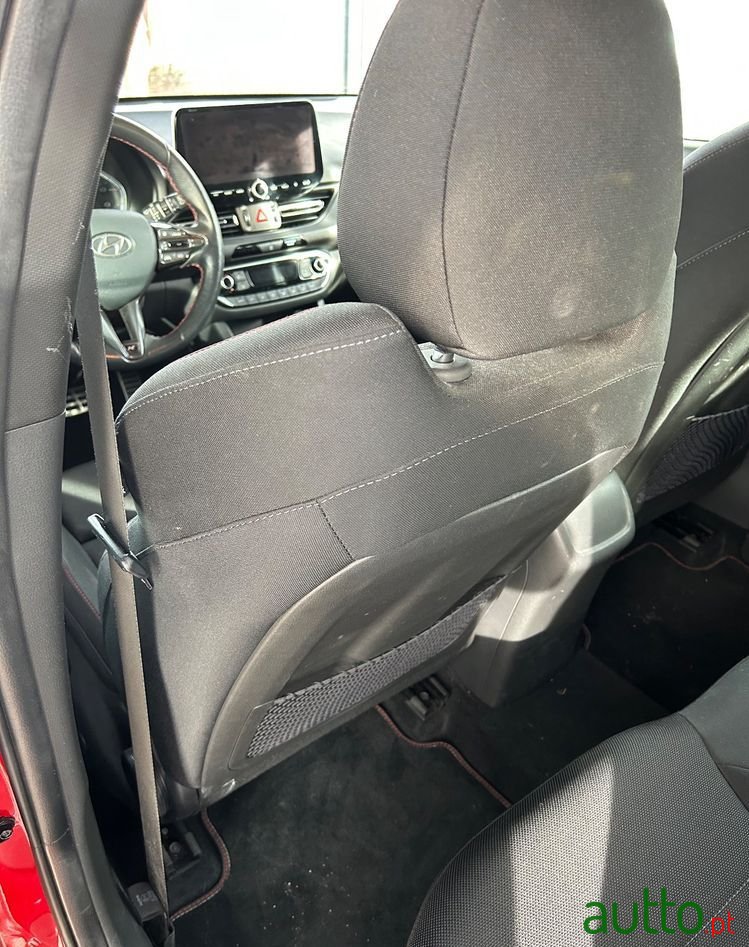 2021' Hyundai i30 photo #3