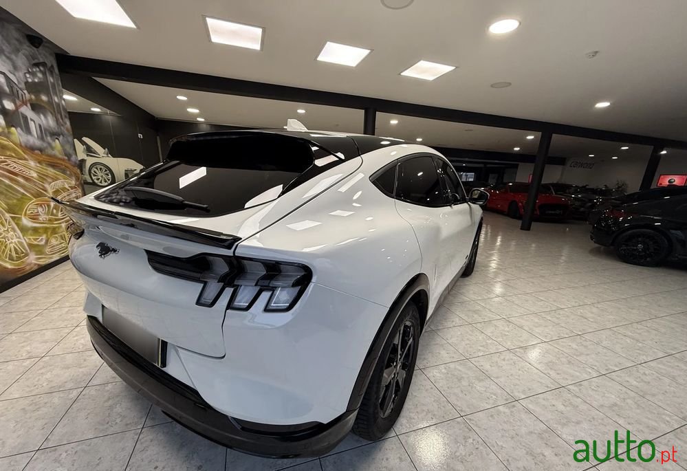 2021' Ford Mustang Mach-E Awd photo #3