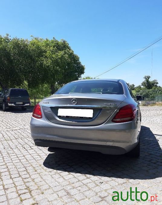 2015' Mercedes-Benz C-220 photo #3