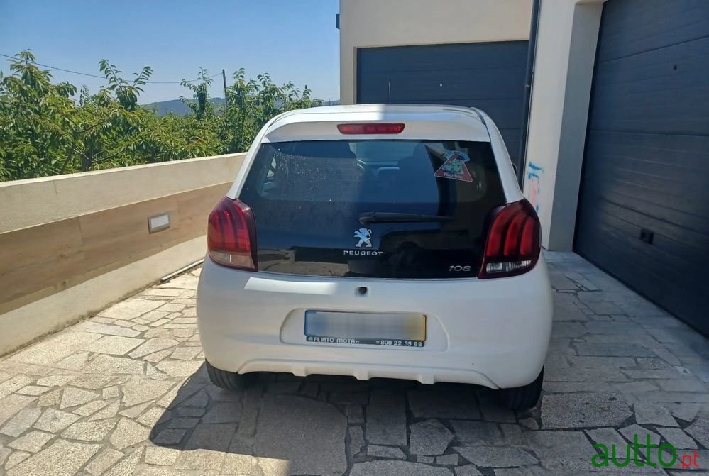 2015' Peugeot 108 photo #3