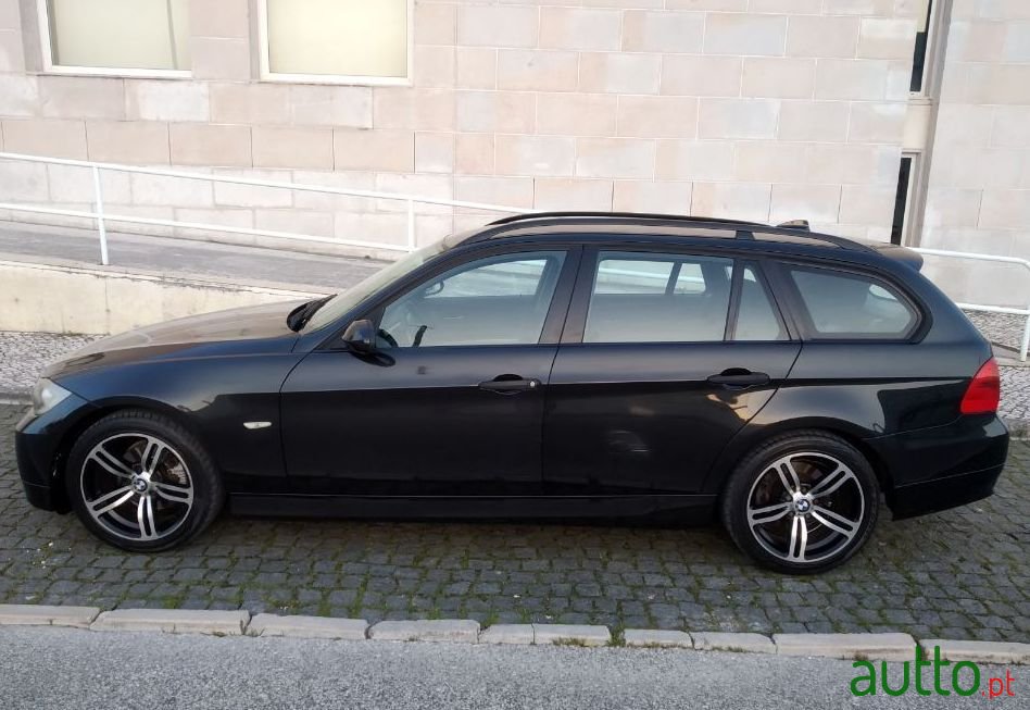 2006' BMW 320 photo #3