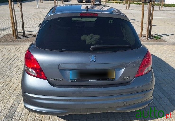 2011' Peugeot 207 photo #4