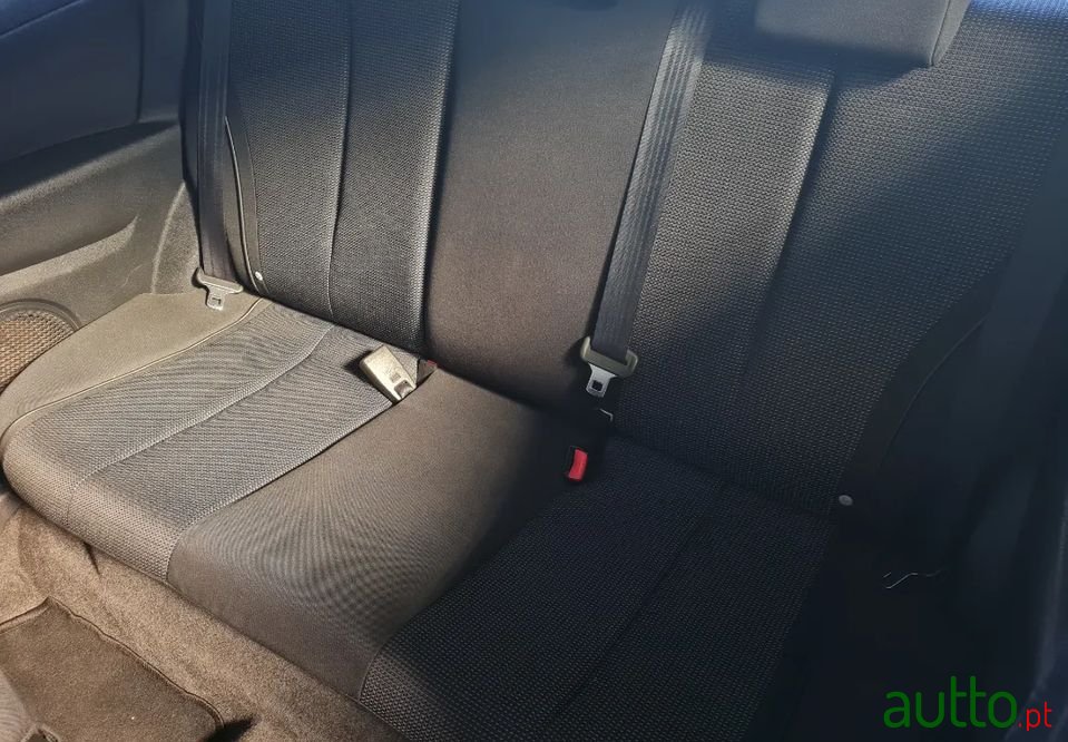 2008' Mazda 2 Sport photo #5