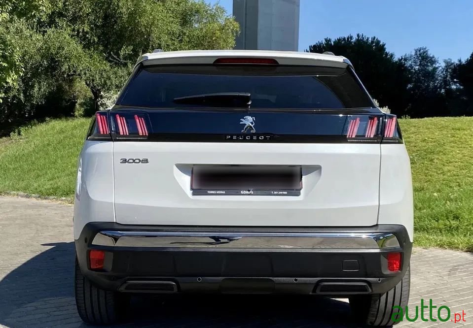 2021' Peugeot 3008 photo #4