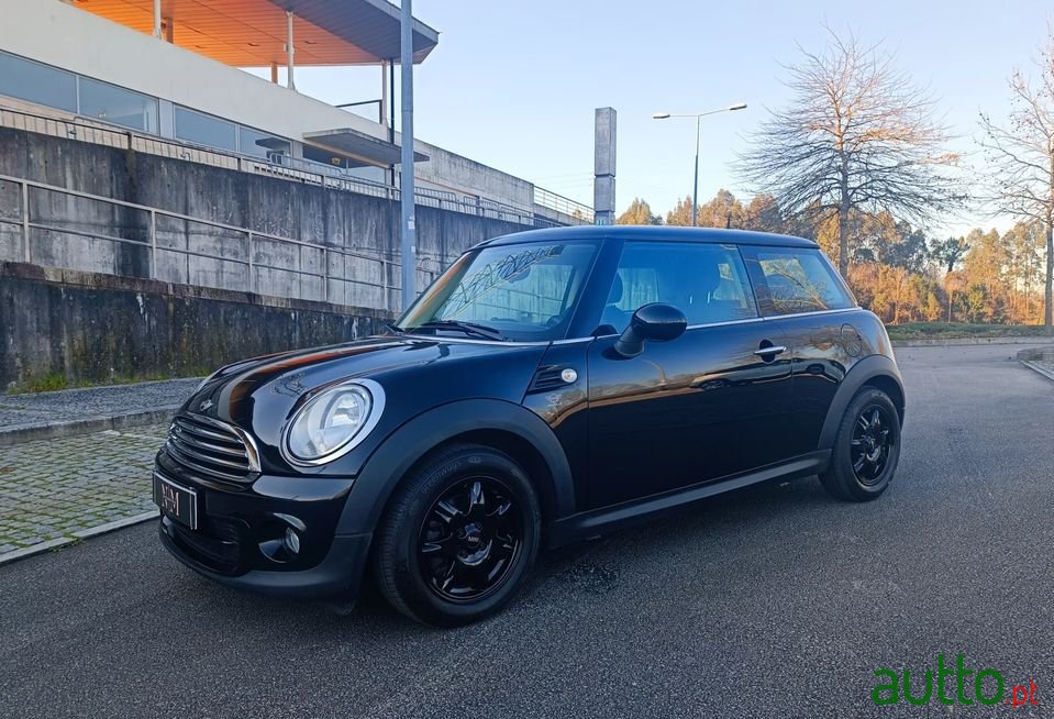 2011' MINI One photo #2