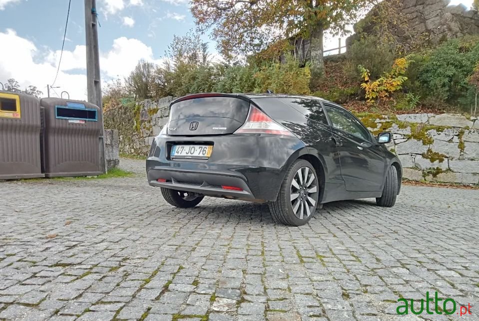 2010' Honda CR-Z photo #3