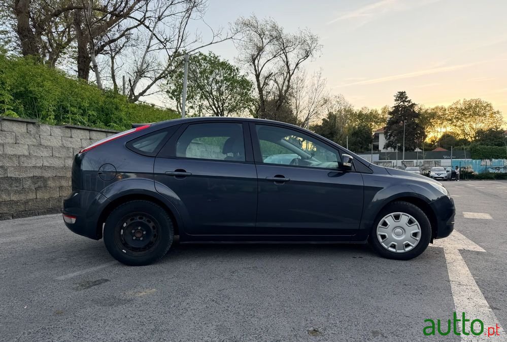 2009' Ford Focus 1.6 Tdci Trend photo #3