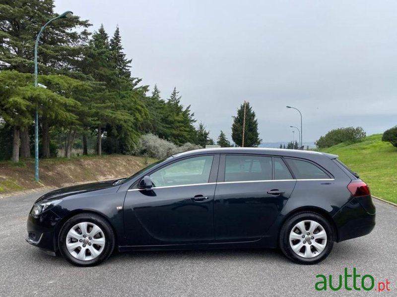 2014' Opel Insignia Sportback photo #3