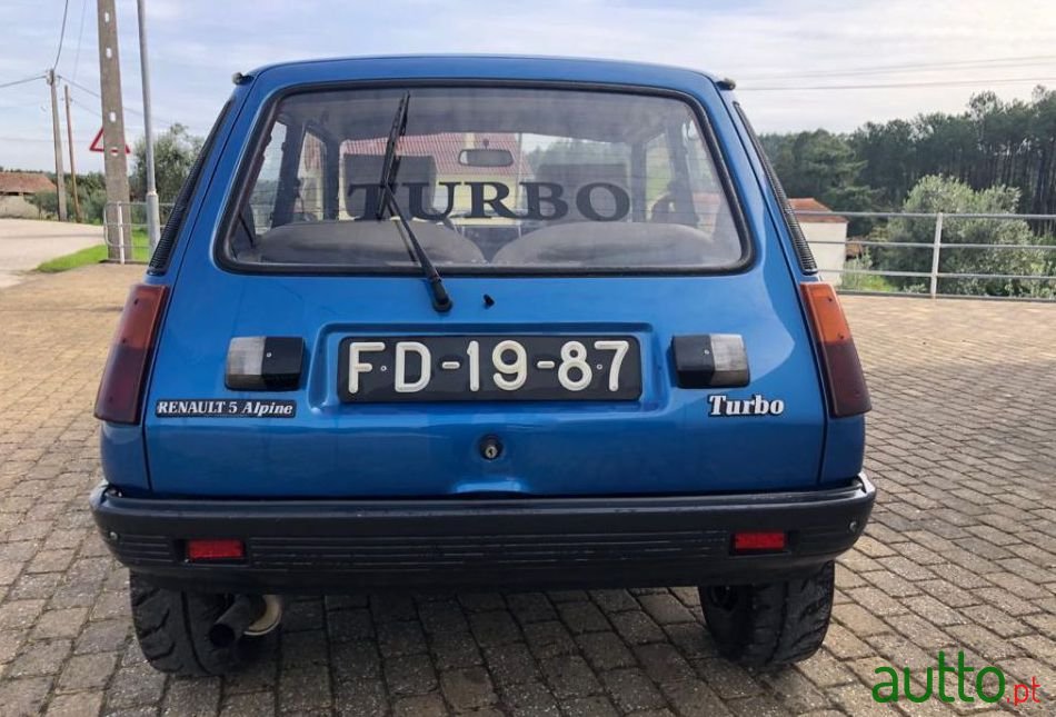 1983' Renault 5 Alpine Turbo photo #4