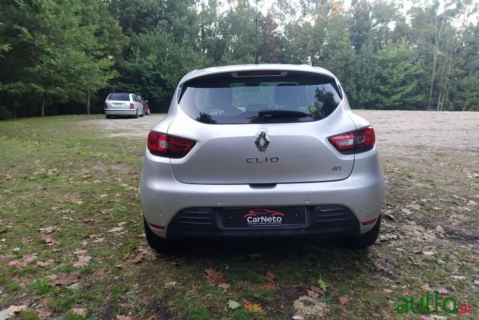 2016' Renault Clio photo #5