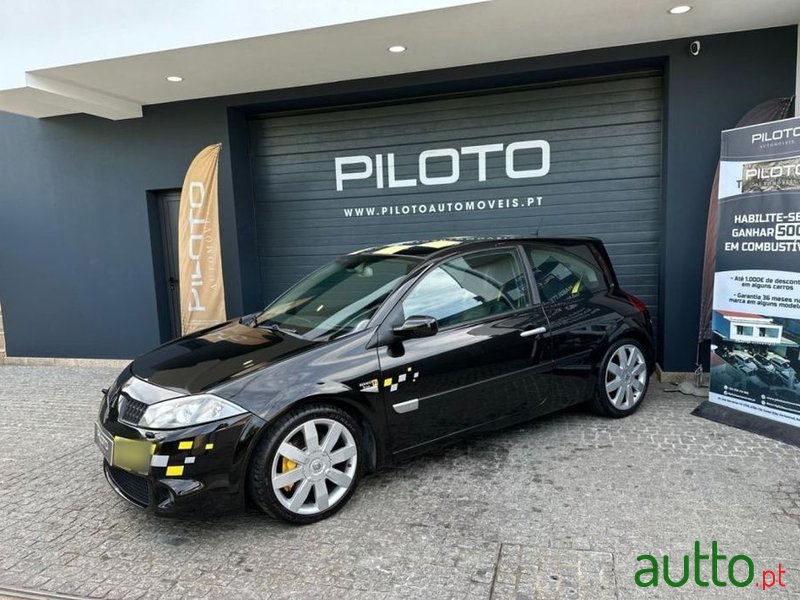 2004' Renault Megane 2.0 T 16V Sport photo #6