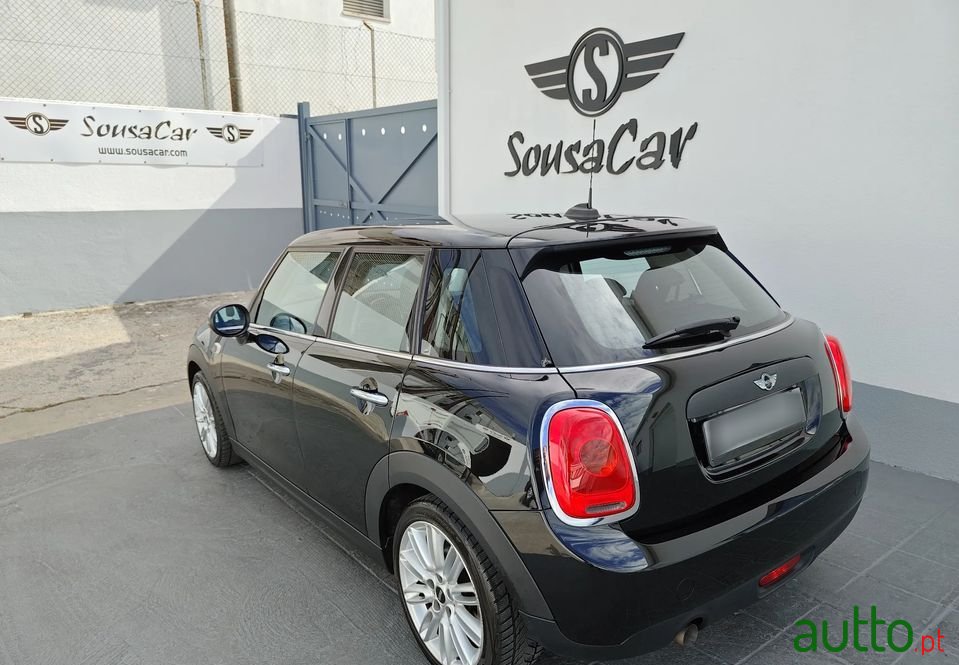 2018' MINI One photo #5