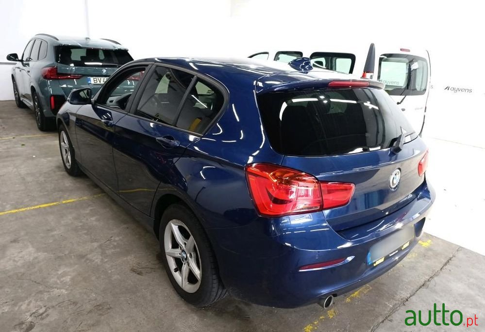 2019' BMW Série 1 D Advantage photo #2