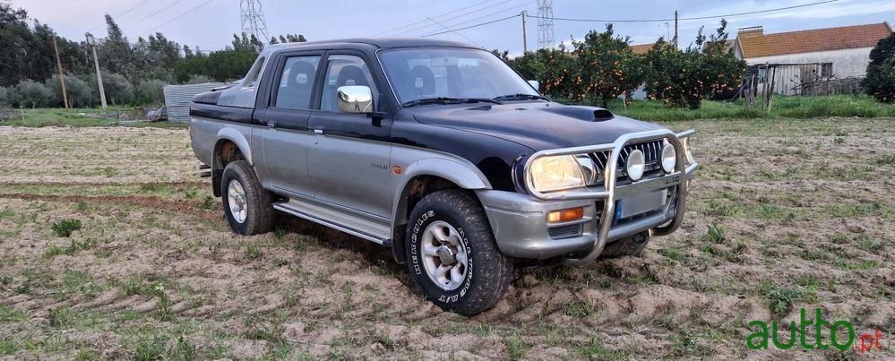 1999' Mitsubishi L200 photo #2