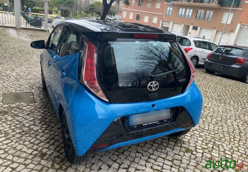 2016' Toyota Aygo photo #4